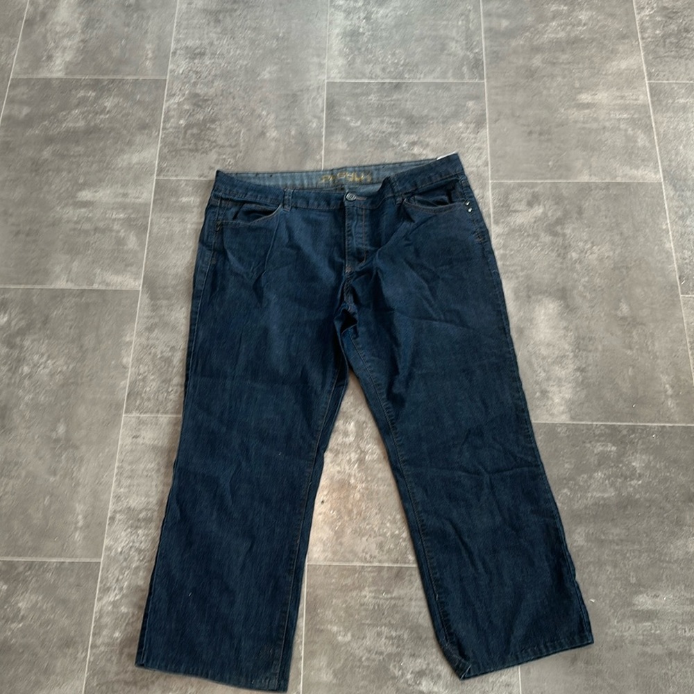 jeans pashu size 40